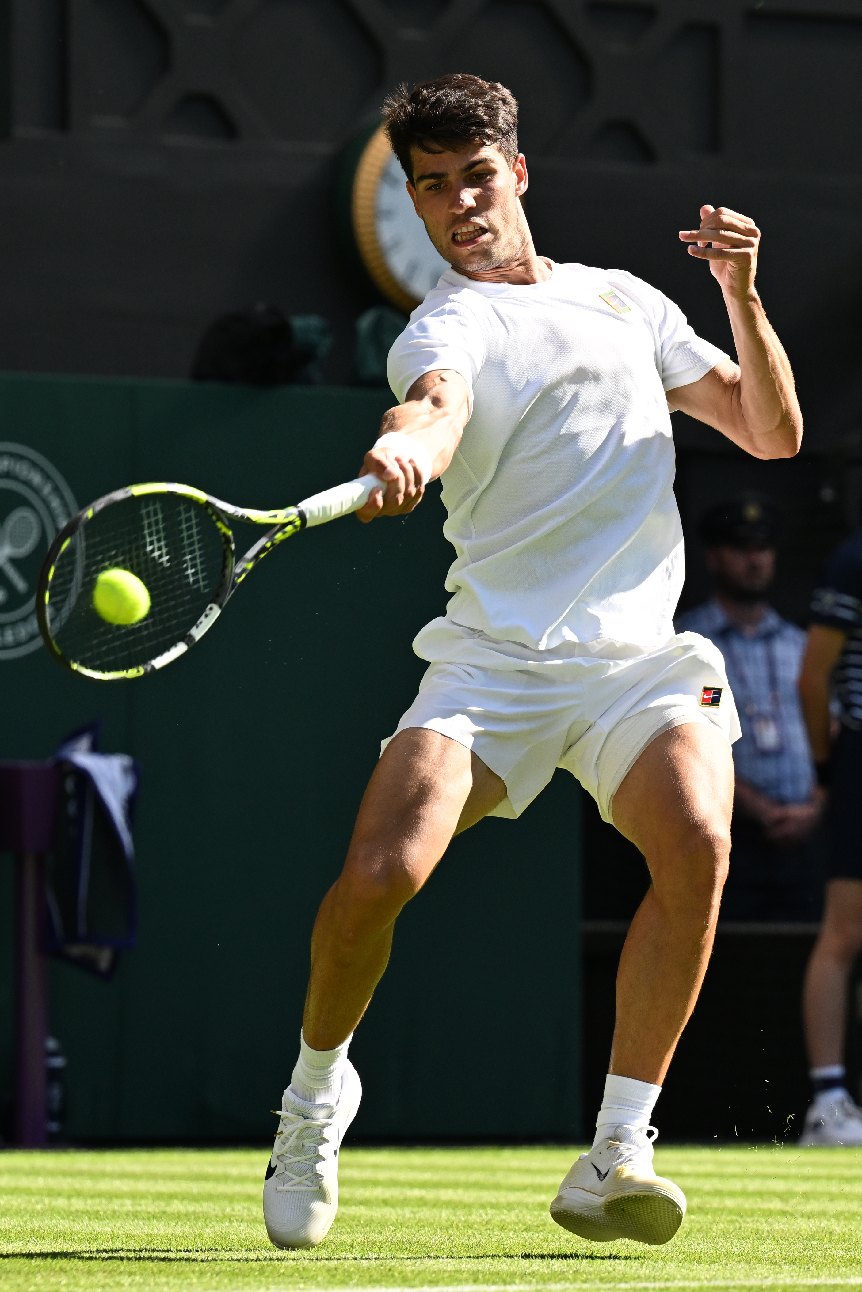 温网绝杀法网,阿尔卡拉斯刷新纪录 温网绝杀法网,阿尔卡拉斯刷新纪录