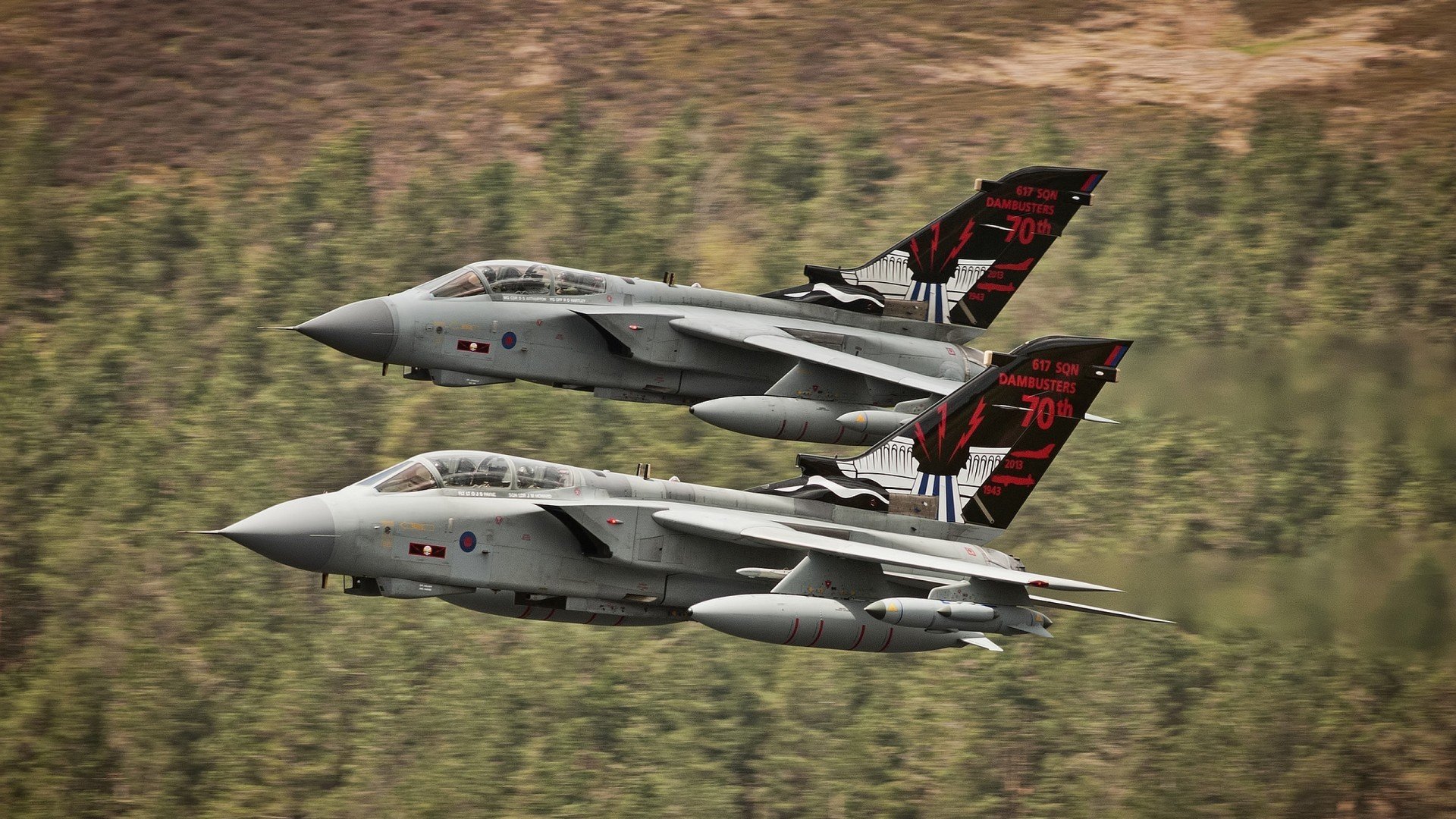 不败金身的陨落，当世界排名争夺战的焦点，系于一名中卫的唯一头槌—那不勒斯掀翻几内亚纪实