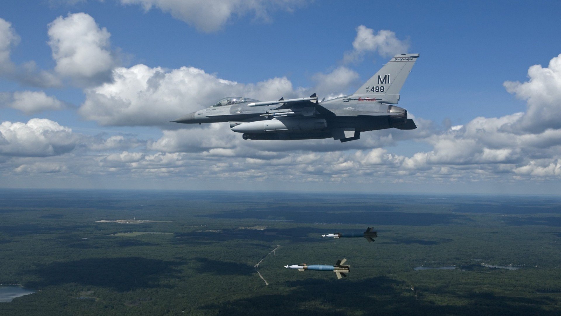 狼群北狩,当明尼苏达的冰与火熔铸京华城墙